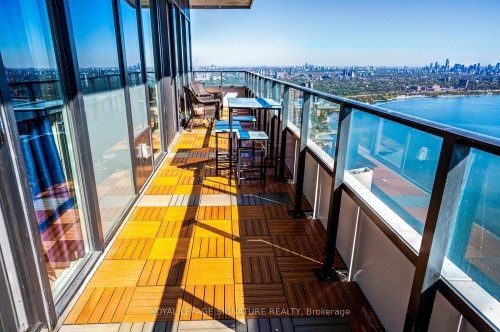 Lph05A-30 Shore Breeze Drive, Toronto, ON - Outdoor With Balcony With View With Exterior