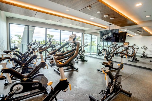 Lph05A-30 Shore Breeze Drive, Toronto, ON - Indoor Photo Showing Gym Room