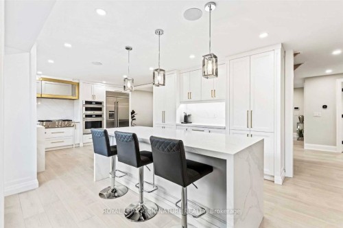 2506 Camilla Road, Mississauga, ON - Indoor