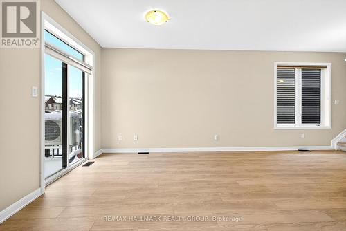 348 Raheen Court Ottawa Circuit, Ottawa, ON - Indoor Photo Showing Other Room