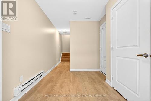 348 Raheen Court Ottawa Circuit, Ottawa, ON - Indoor Photo Showing Other Room