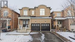 16 FALLGATE DRIVE  Brampton, ON L6X 0R5