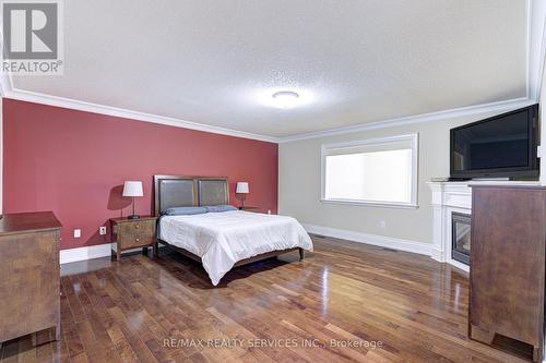 16 Fallgate Drive, Brampton, ON - Indoor Photo Showing Bedroom