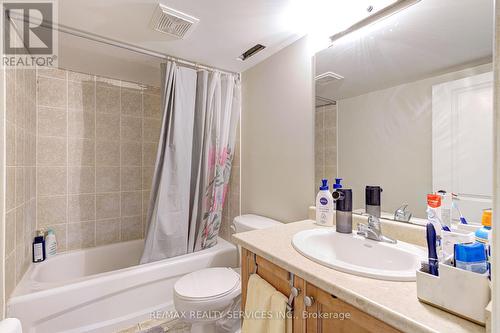 16 Fallgate Drive, Brampton, ON - Indoor Photo Showing Bathroom