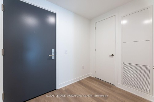 616-86 Dundas Street E, Mississauga, ON - Indoor Photo Showing Other Room