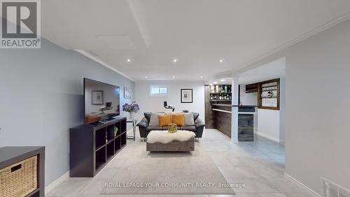 77 Goldcrest Road, Brampton, ON - Indoor