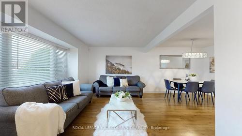 77 Goldcrest Road, Brampton, ON - Indoor Photo Showing Living Room