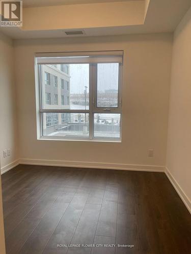 211 - 56 Lakeside Terrace, Barrie, ON - Indoor Photo Showing Other Room