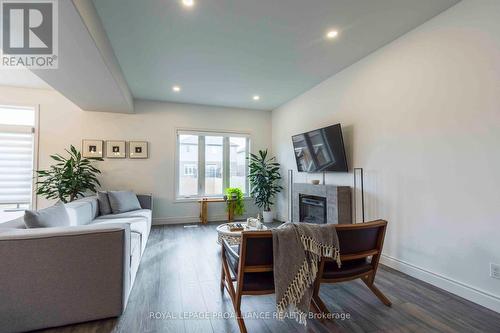 92 Ledgerock Court, Quinte West (Sidney Ward), ON - Indoor With Fireplace