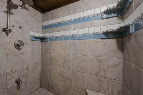 Bathroom - 340  - 342 Rue Notre-Dame, Granby, QC - Indoor Photo Showing Bathroom