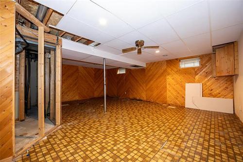 11 Upton Pl, Winnipeg, MB 