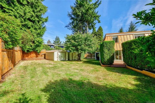 3685 Planta Rd, Nanaimo, BC 