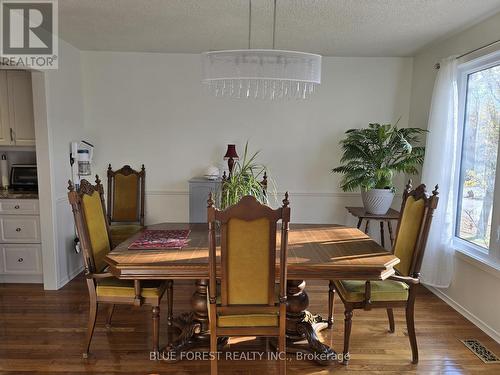 16 Meadowview Road, London South (South O), ON - Indoor Photo Showing Dining Room