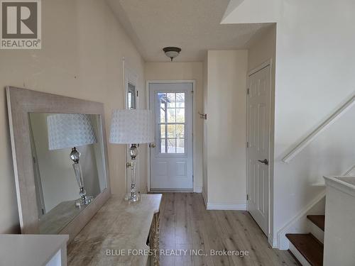 16 Meadowview Road, London South (South O), ON - Indoor Photo Showing Other Room