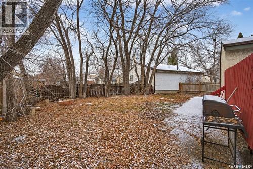 819 Gibson Court N, Regina, SK - Outdoor