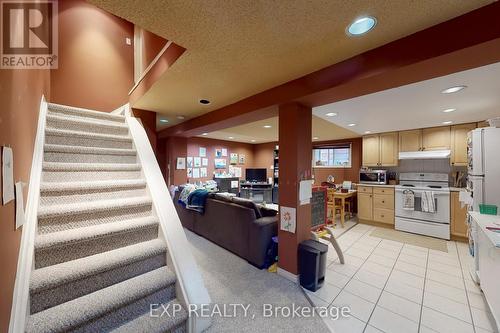 1117 Windgrove Square, Pickering, ON - Indoor