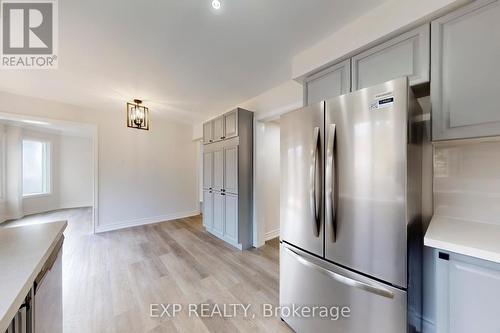 1117 Windgrove Square, Pickering, ON - Indoor