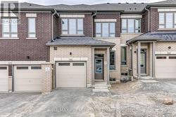 NOVA MODEL - 2968 PETER MATTHEWS DRIVE Pickering, ON L1V 2P8