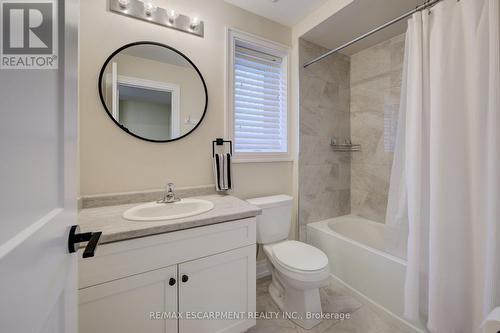 50 Kenesky Drive, Hamilton, ON - Indoor Photo Showing Bathroom