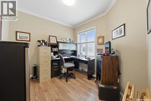 31 100 Brooklyn Lane, Warman, SK - Indoor Photo Showing Office
