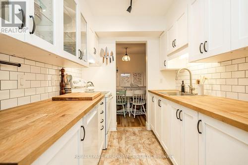 78 Bujold Court, Ottawa, ON - Indoor Photo Showing Kitchen