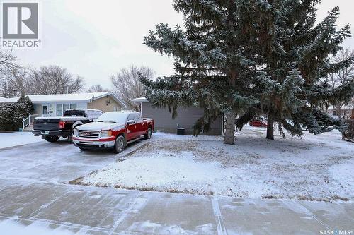 66 Sneath Crescent, Regina, SK - Outdoor