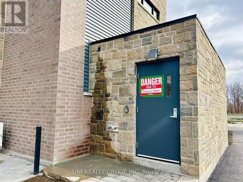 835 Arcadian Private, Ottawa, ON - Outdoor