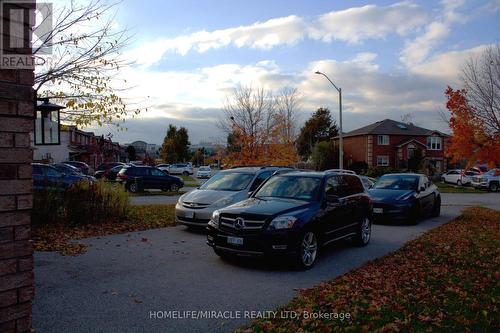 38 Dunsmore Lane, Barrie, ON - Outdoor