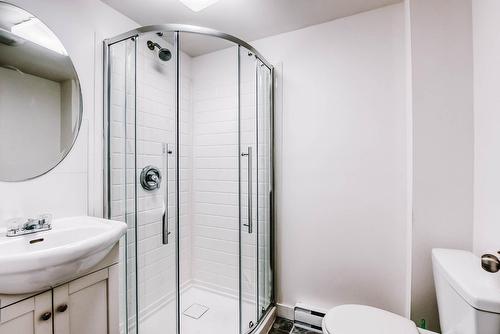 Salle de bains - 3990 Rue Plouffe, Montréal (Ahuntsic-Cartierville), QC - Indoor Photo Showing Bathroom