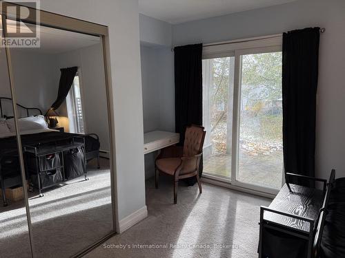 Primary Bedroom closet and walk-out to patio - 439 Oxbow Crescent, Collingwood, ON - Indoor