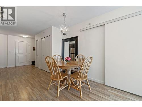 547 Yates Road Unit# 406, Kelowna, BC - Indoor Photo Showing Dining Room