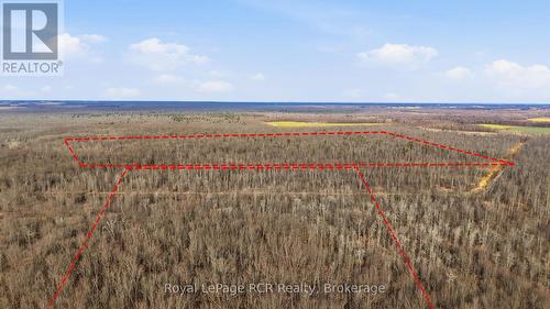 Approximate boundary lines of both parcels - Lt 15 & Lt 27-28 9 Highway, Brockton, ON 