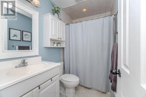110 - 371 Bronte Street S, Milton, ON - Indoor Photo Showing Bathroom