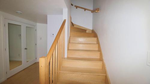 Staircase - 2299 Rue De La Salamandre, Sainte-Marthe-Sur-Le-Lac, QC - Indoor Photo Showing Other Room