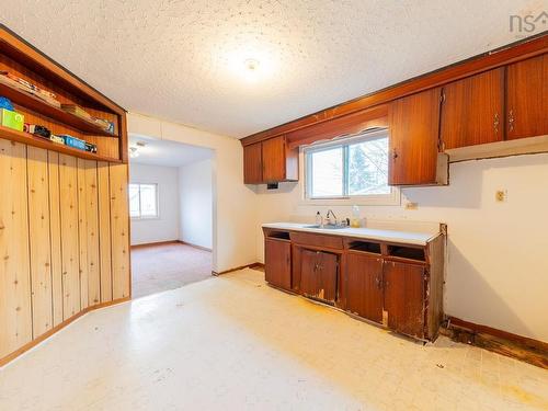 710 St Margarets Bay Road, Halifax, NS 