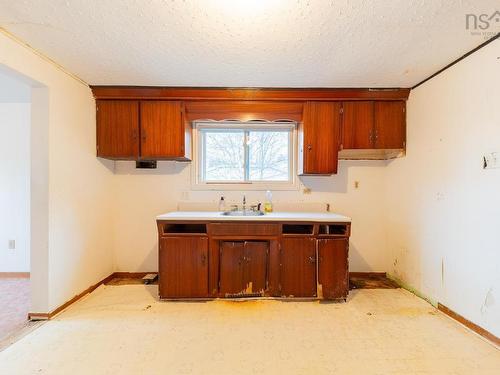 710 St Margarets Bay Road, Halifax, NS 