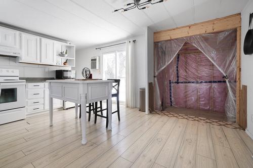 Cuisine - 6 Ch. Du Rivage, Saint-Antoine-Sur-Richelieu, QC - Indoor Photo Showing Kitchen