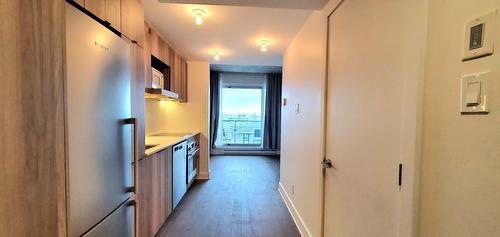 Cuisine - 1856-101 Rue Peel, Montréal (Le Sud-Ouest), QC - Indoor