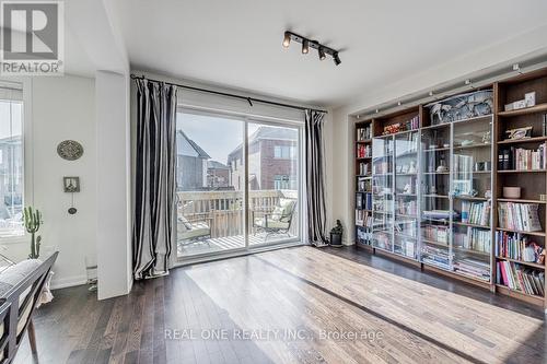 Upper - 3158 Carding Mill Trail, Oakville, ON - Indoor Photo Showing Other Room