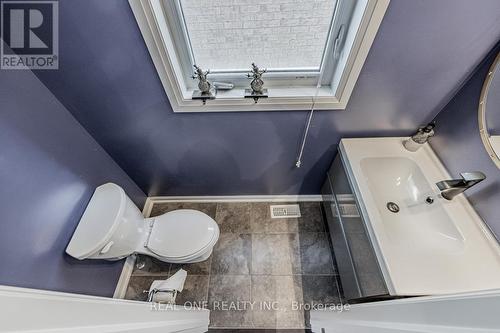 Upper - 3158 Carding Mill Trail, Oakville, ON - Indoor Photo Showing Bathroom