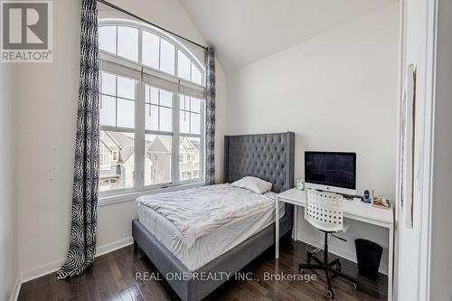 Upper - 3158 Carding Mill Trail, Oakville, ON - Indoor Photo Showing Bedroom