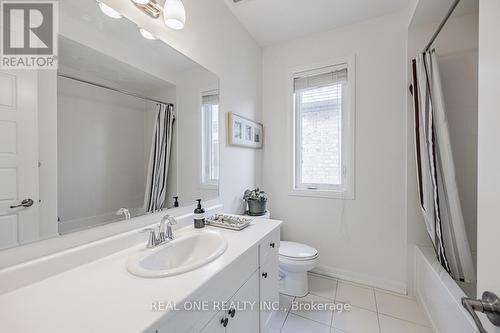 Upper - 3158 Carding Mill Trail, Oakville, ON - Indoor Photo Showing Bathroom