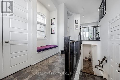 Upper - 3158 Carding Mill Trail, Oakville, ON - Indoor Photo Showing Other Room