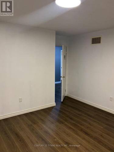 11 Osborn Avenue, Brantford, ON - Indoor Photo Showing Other Room