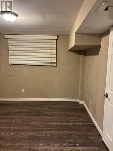 11 Osborn Avenue, Brantford, ON - Indoor Photo Showing Other Room