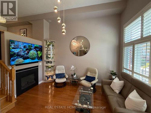 257 Milan Street, Toronto, ON - Indoor Photo Showing Living Room With Fireplace