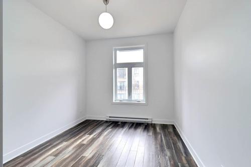Bedroom - 3717 Rue Wellington, Montréal (Verdun/Île-Des-Soeurs), QC - Indoor Photo Showing Other Room