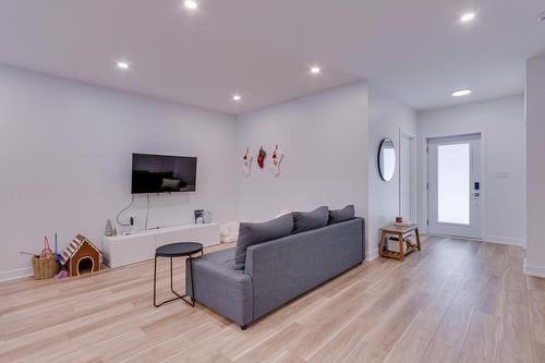 Living room - 12 Ch. Sisttie, La Pêche, QC - Indoor