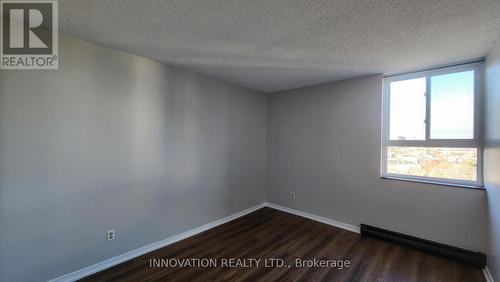 1406 - 2020 Jasmine Crescent, Ottawa, ON - Indoor Photo Showing Other Room