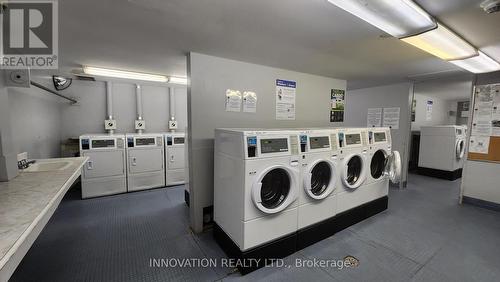 1406 - 2020 Jasmine Crescent, Ottawa, ON - Indoor Photo Showing Laundry Room